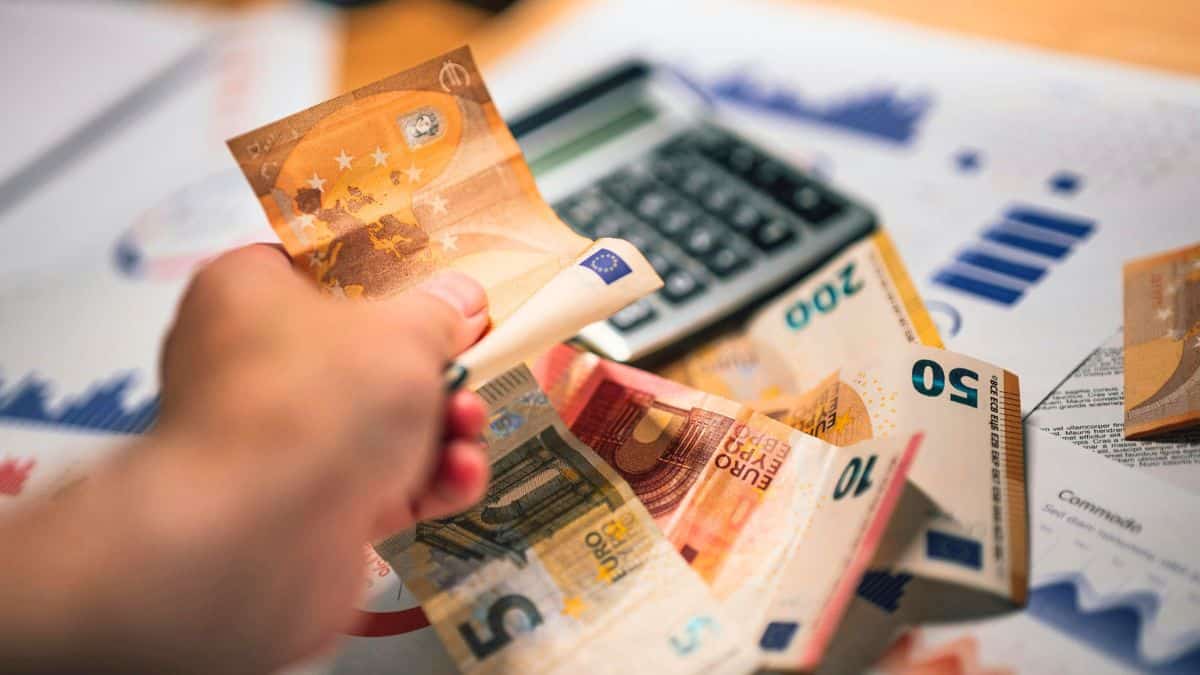 este electrodoméstico consume más que tu nevera y dispara tu factura de luz (nadie lo sabe)