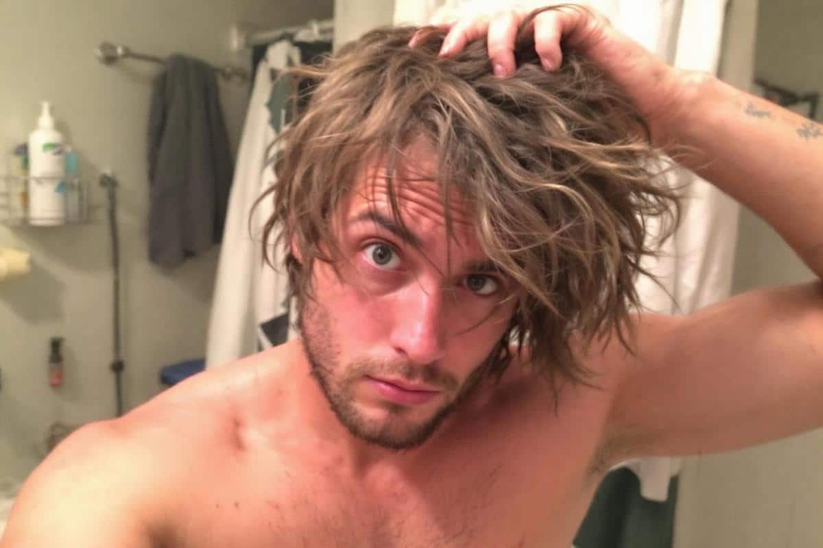 What Happens When You Stop Using Shampoo for a Month