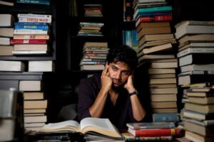 Why Smart People Often Feel Miserable