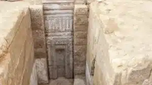 Archaeologists are astonished by a gigantic pink granite door discovered in an Ancient Egyptian tomb